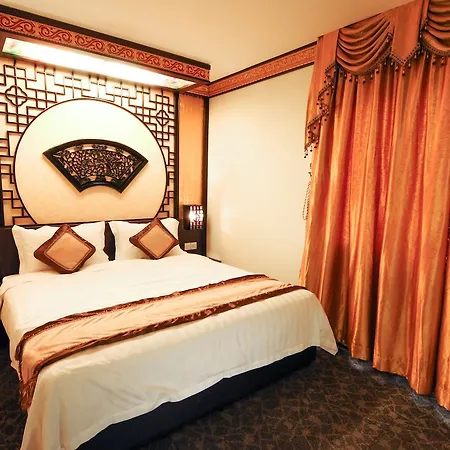 K Garden Hotel Parit Buntar Bilik gambar