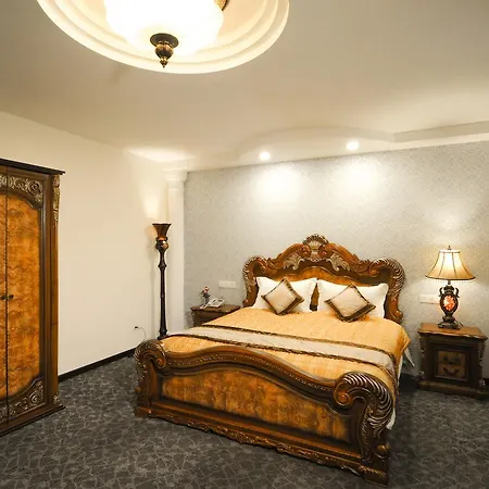 K Garden Hotel Parit Buntar Bilik gambar